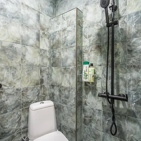 Exotic Apartment *